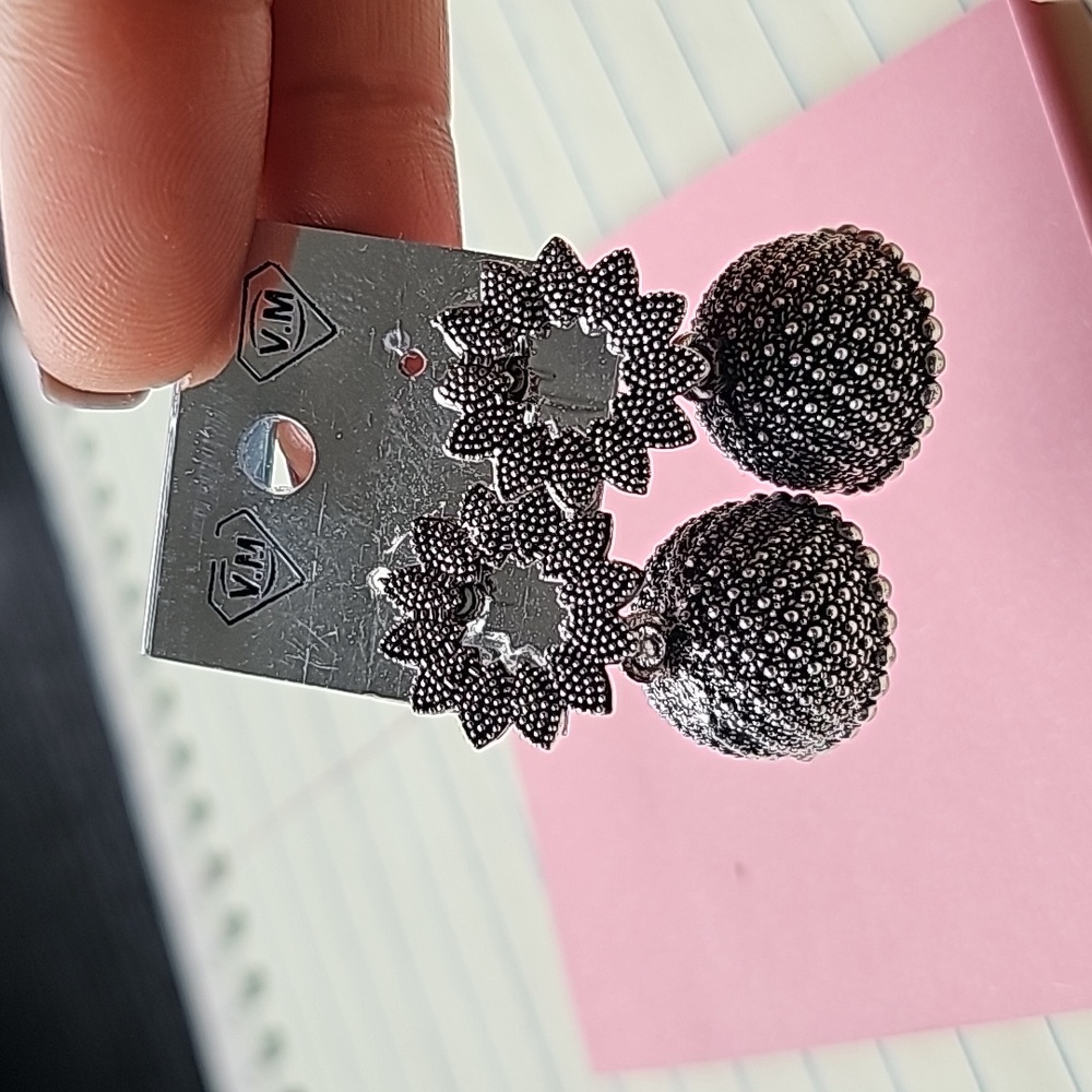 Oxidized earings (jhumka)